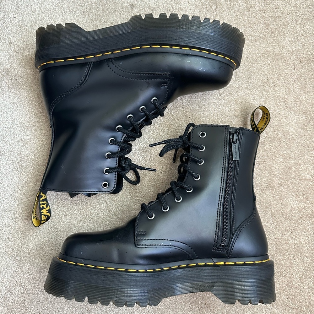 Dr. Martens Platform Jadon Boots